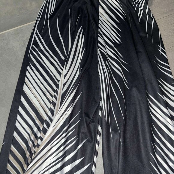 Matching TWO PIECE Shirt + Pant Set (Size M- Women) *NEW* - Picture 3 of 5